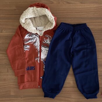 Conjunto - Dino Marrom