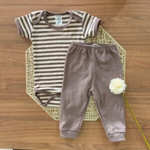Conjunto - Marrom Listrado